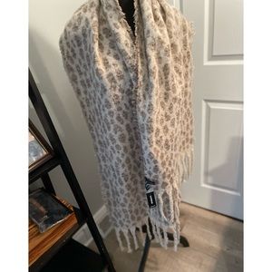 New sequined Express scarf